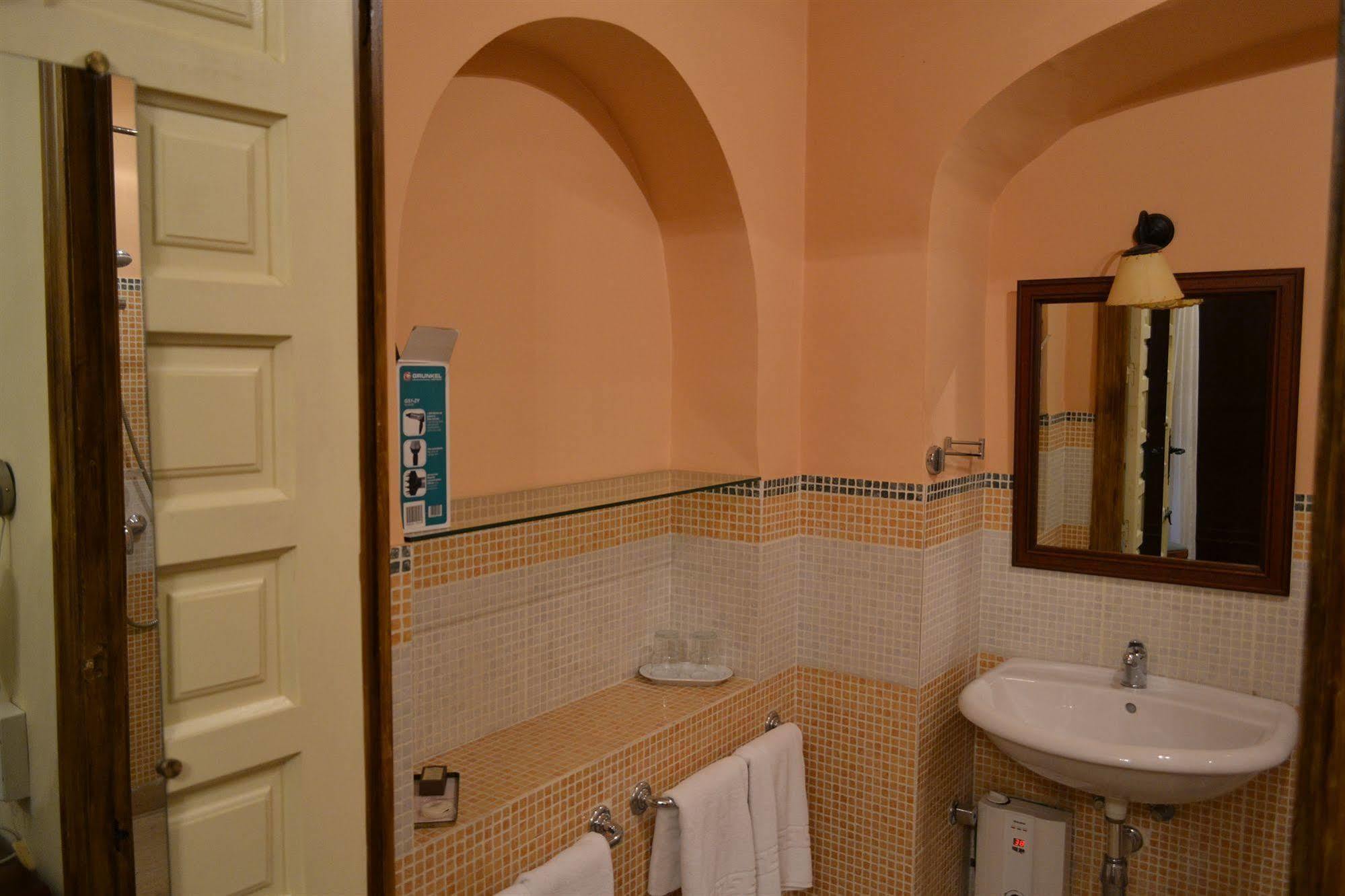 Granados Palacio Boutique Hotel Écija Dış mekan fotoğraf