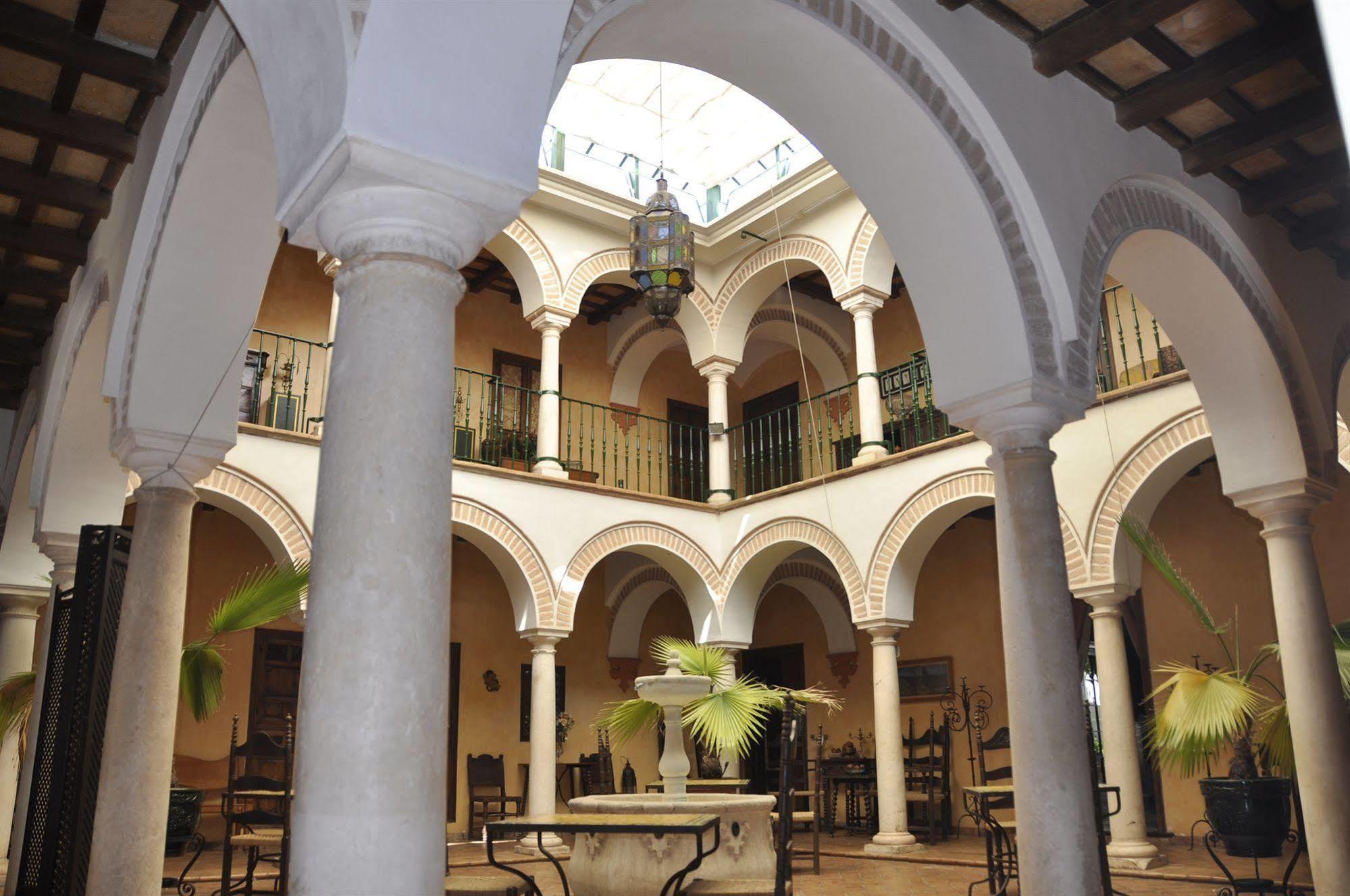 Granados Palacio Boutique Hotel Écija Dış mekan fotoğraf