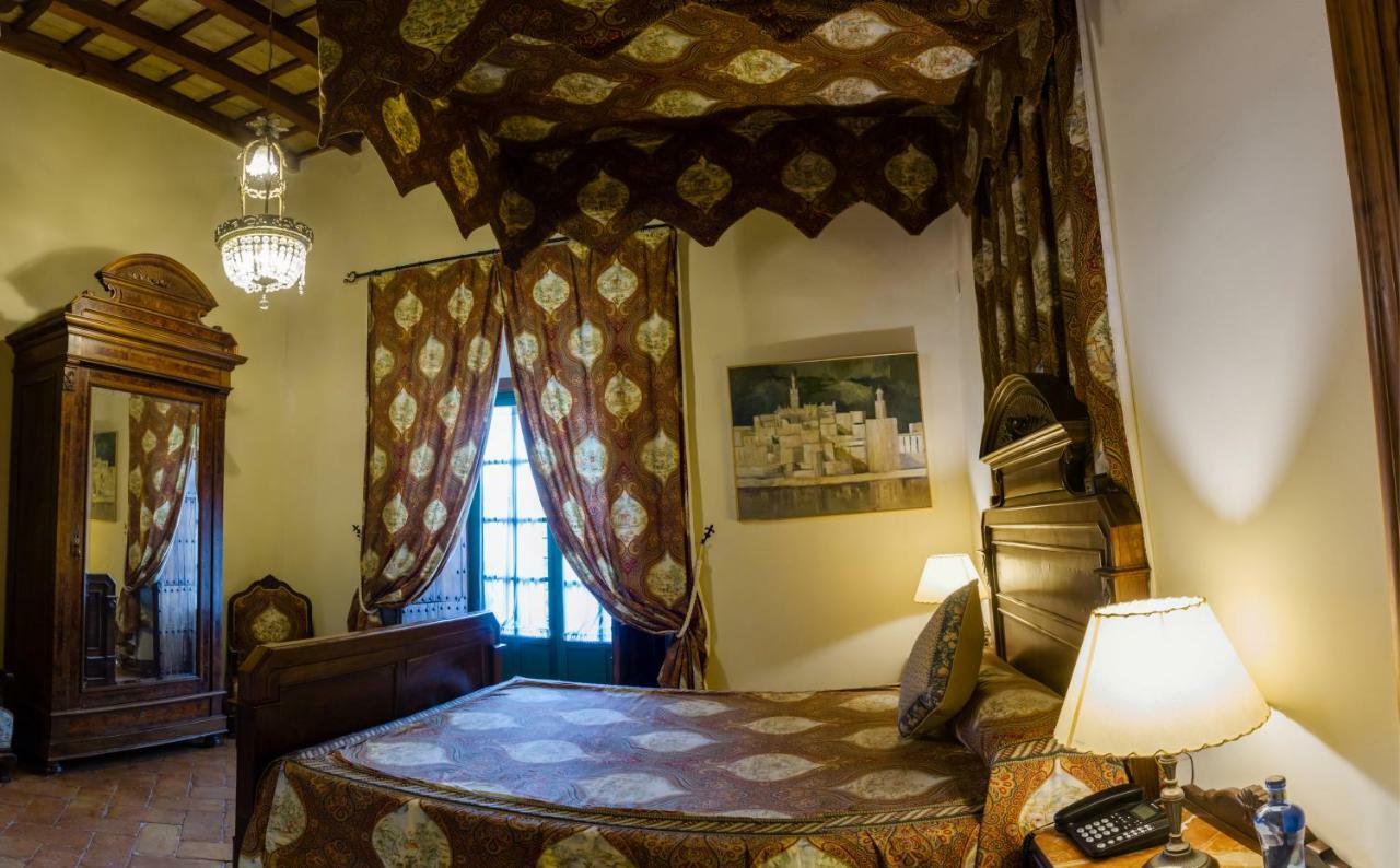 Granados Palacio Boutique Hotel Écija Dış mekan fotoğraf